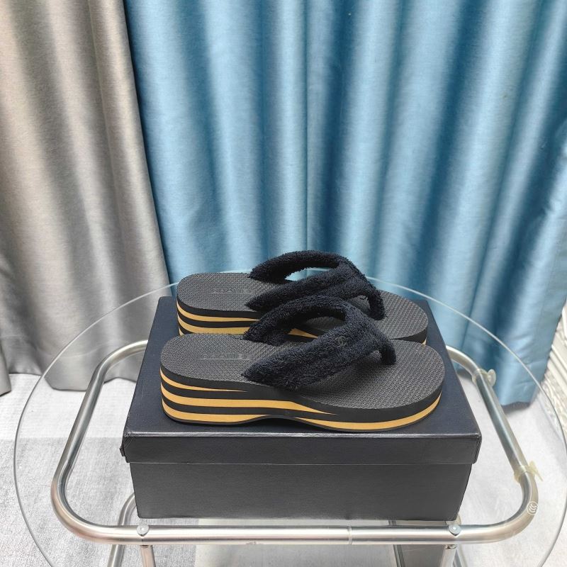 Ch*el slippers